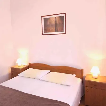 Apartman In - Istrien 53389 Pula